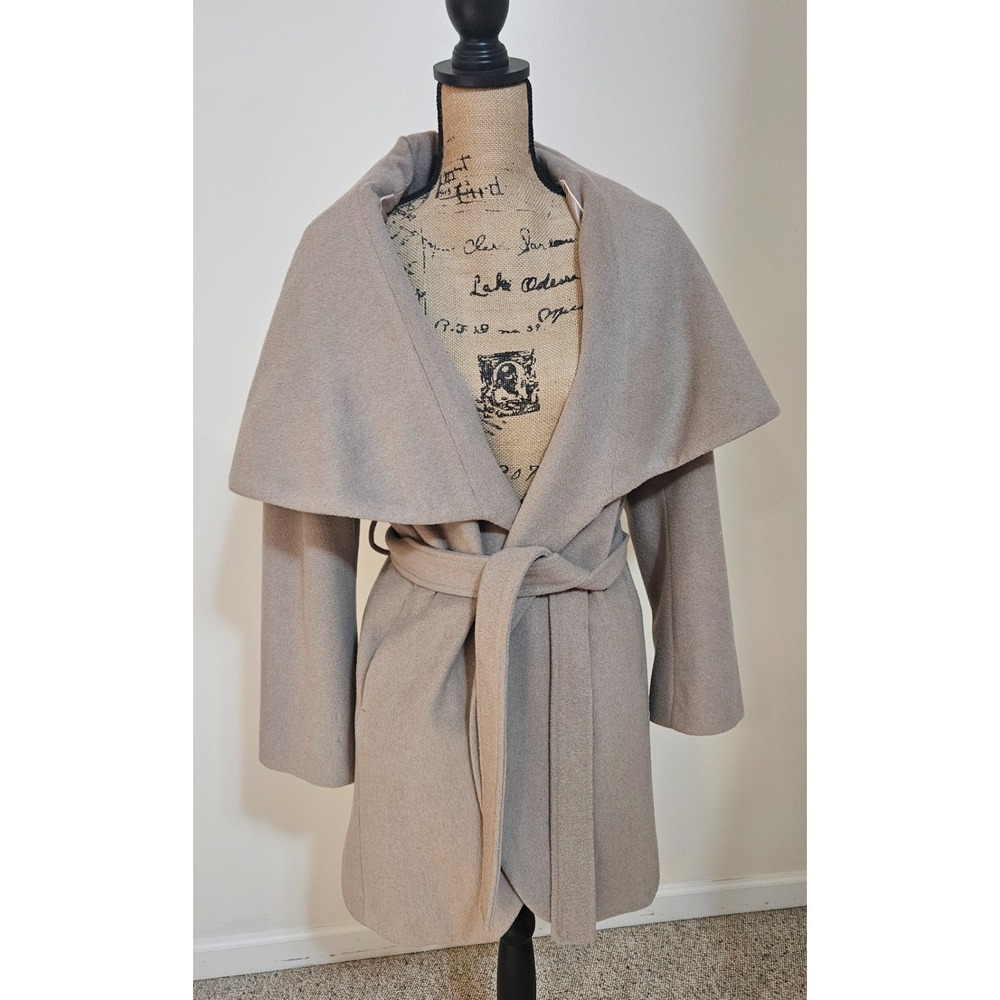 TAHARI Oversized Shawl Collar Wrap Coat Taupe Beige Tie Waist Capelet Jacket